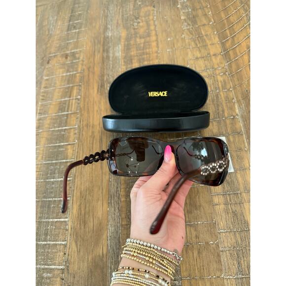 Versace sunglasses mod.4070 col 338/3 Made in Italy Vintage 1990\' ladies fashion
